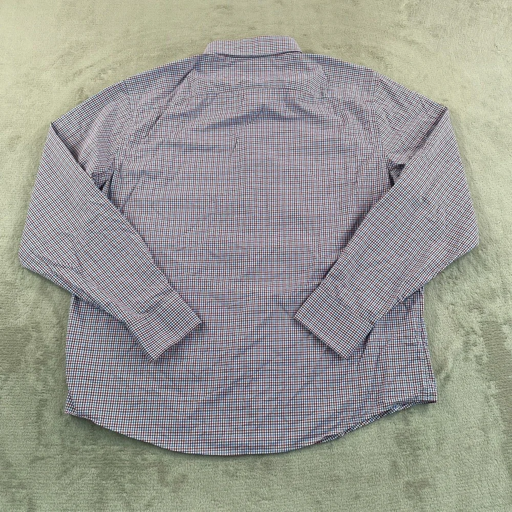 UNTUCKit performance shirt